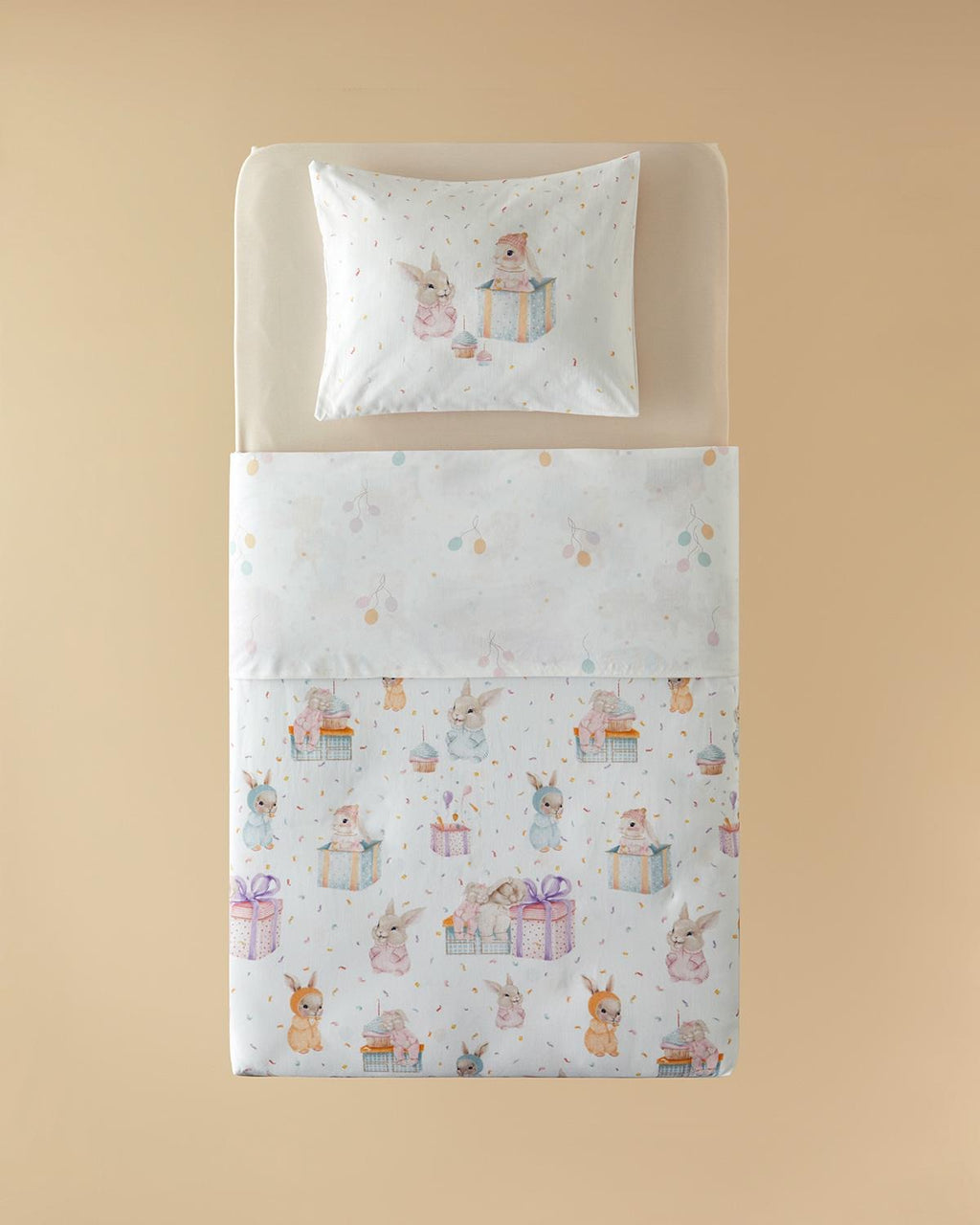 طقم سرير اطفال زهري
